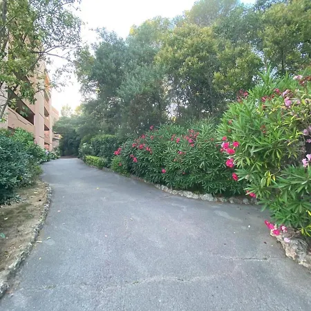 Appartement Climatise Avec Terrasse - Port Santa Lucia 公寓 Saint-Raphaël