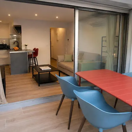 T2 Terrasse Jardin Proche Port Santa Lucia Διαμέρισμα